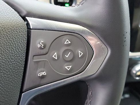 Certified 2023 Chevrolet Traverse LT image 16