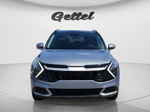Used 2025 Kia Sportage EX w/ Premium Package image 2
