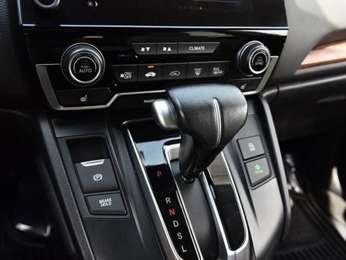 Used 2021 Honda CR-V Touring image 17