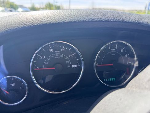 Used 2012 Jeep Wrangler Unlimited Sport AWD/4WD image 10