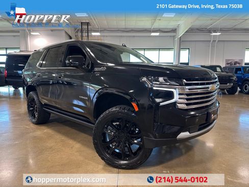 Used 2021 Chevrolet Tahoe High Country w/ Premium Package AWD/4WD image 1