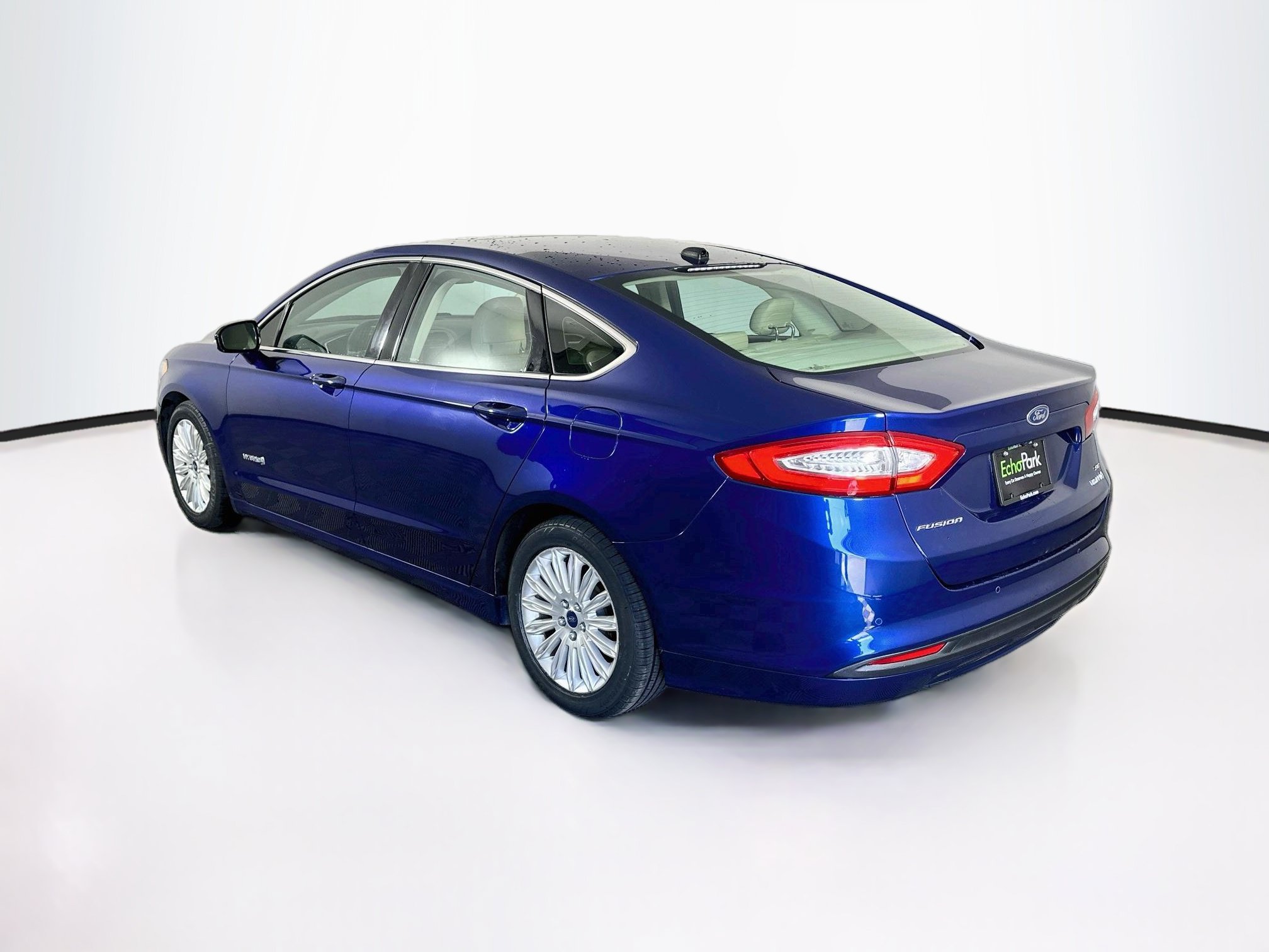 Used 2013 Ford Fusion SE FWD image 5