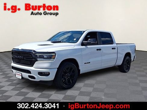 Used 2023 RAM 1500 Laramie AWD/4WD image 3