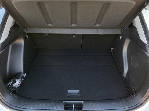 New 2026 Hyundai Kona Limited image 9