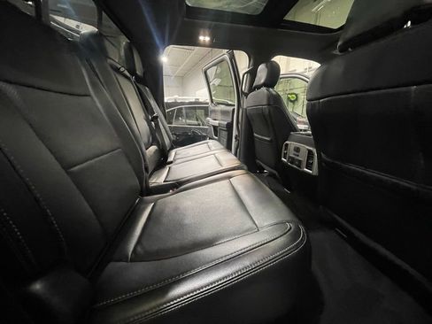 Used 2019 Ford F250 Lariat w/ Lariat Ultimate Package image 18