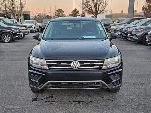 Used 2020 Volkswagen Tiguan S image 11