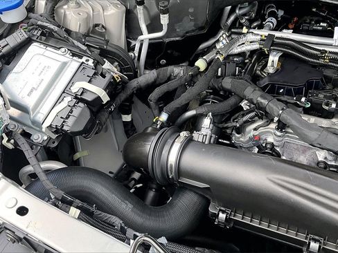 New 2025 Ford Explorer Active w/ Active Comfort Package image 20