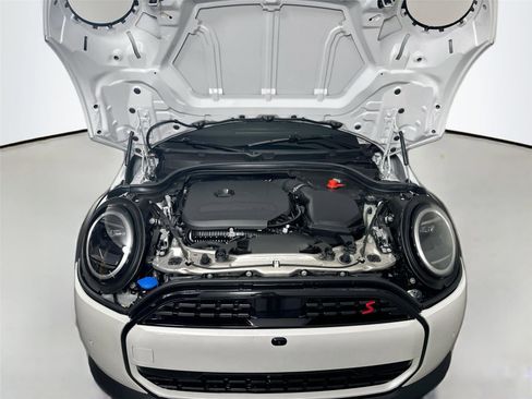 Certified 2025 MINI Cooper S FWD image 29