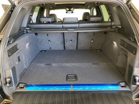 New 2026 BMW X5 xDrive50e w/ Premium Package image 32