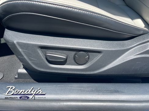 Used 2024 Ford Mustang Premium RWD image 9