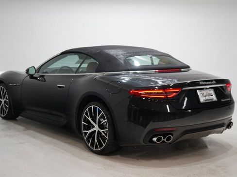 New 2026 Maserati GranCabrio Modena image 5