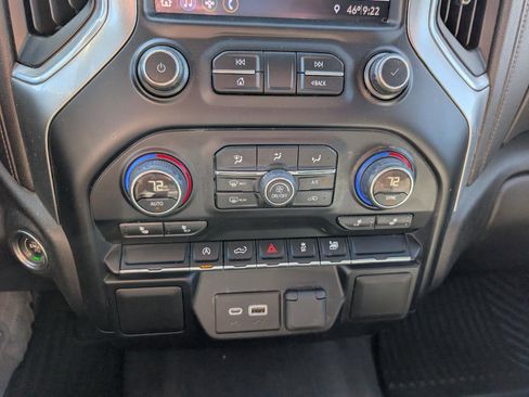 Used 2019 Chevrolet Silverado 1500 LT w/ All-Star Edition image 32