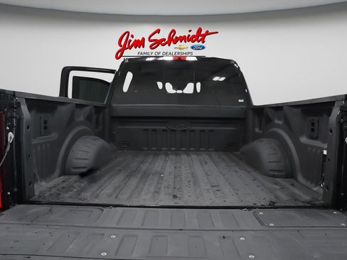 Used 2025 Ford F250 Platinum w/ FX4 Off-Road Package image 30