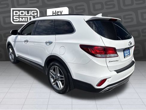Used 2018 Hyundai Santa Fe AWD w/ Cargo Package image 2