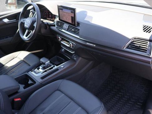 Used 2023 Audi Q5 2.0T Premium Plus w/ Premium Plus Package AWD/4WD image 29