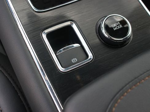 Used 2025 Lincoln Aviator Reserve w/ Equipment Group 201A AWD/4WD image 25