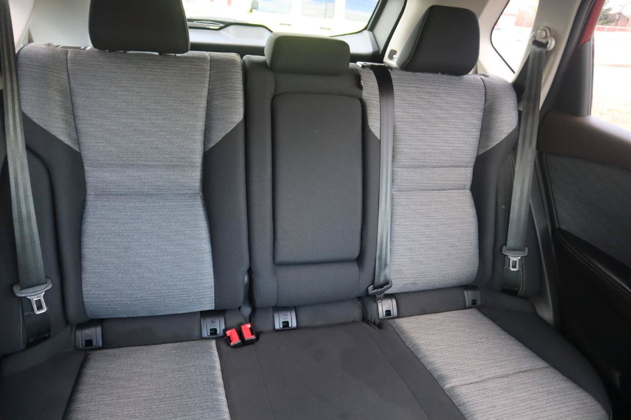 Used 2021 Nissan Rogue SV AWD/4WD image 41