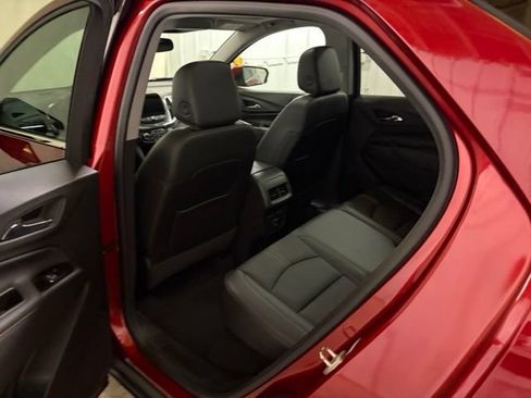 Used 2023 Chevrolet Equinox Premier AWD/4WD image 59