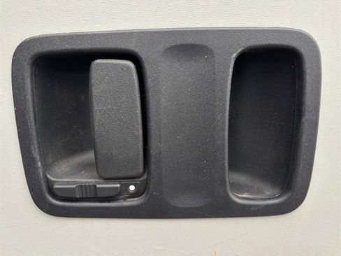 Used 2017 Mercedes-Benz Metris image 31