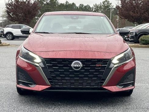 Certified 2024 Nissan Altima 2.0 SR image 29