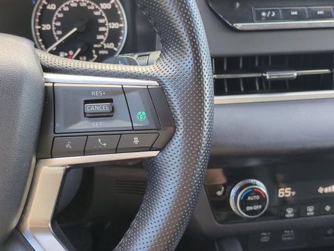 Used 2024 Mitsubishi Outlander SE Black Edition image 24