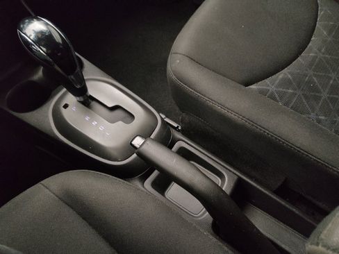 Used 2020 Chevrolet Spark LT image 26