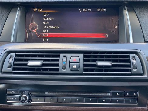 Used 2016 BMW 535i Sedan image 30