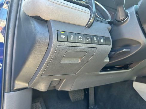 Used 2023 Toyota Camry XLE w/ Navigation Package FWD image 21