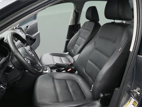 Used 2012 Volkswagen Jetta SE FWD image 22