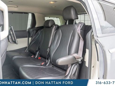 Used 2022 Kia Carnival SX FWD image 19