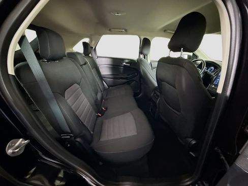 Used 2024 Ford Edge SE AWD/4WD image 27
