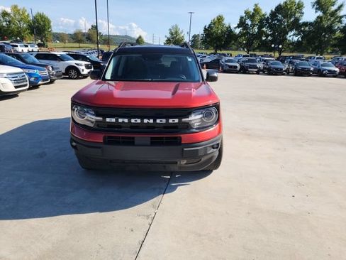 Used 2024 Ford Bronco Sport Outer Banks w/ Tech Package AWD/4WD image 3