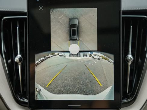 New 2026 Volvo XC60 B5 Ultra w/ Climate Package AWD/4WD image 42