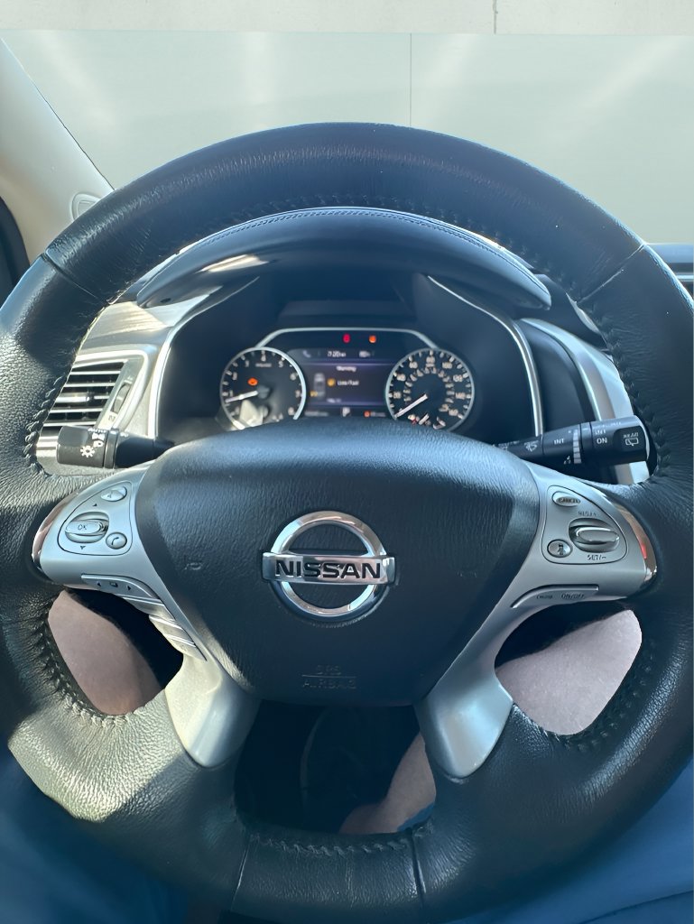 Used 2017 Nissan Murano Platinum w/ Platinum Technology Package FWD image 24