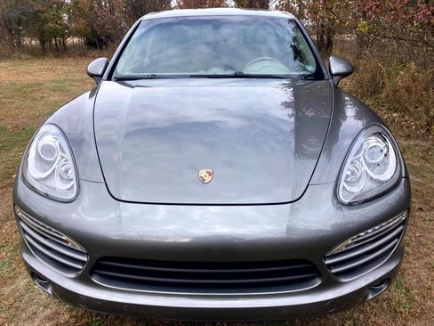 Used 2014 Porsche Cayenne image 8