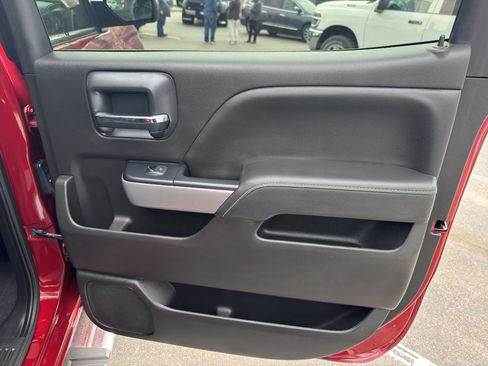 Used 2018 Chevrolet Silverado 1500 LTZ Z71 w/ LTZ Plus Package image 11