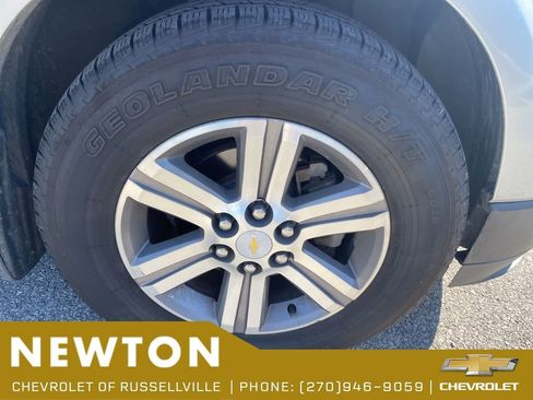 Used 2015 Chevrolet Traverse LT AWD/4WD image 19