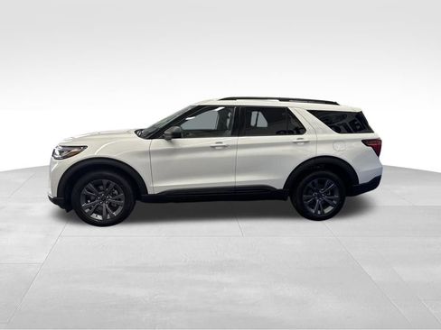 New 2026 Ford Explorer Active w/ Active Comfort Package AWD/4WD image 7