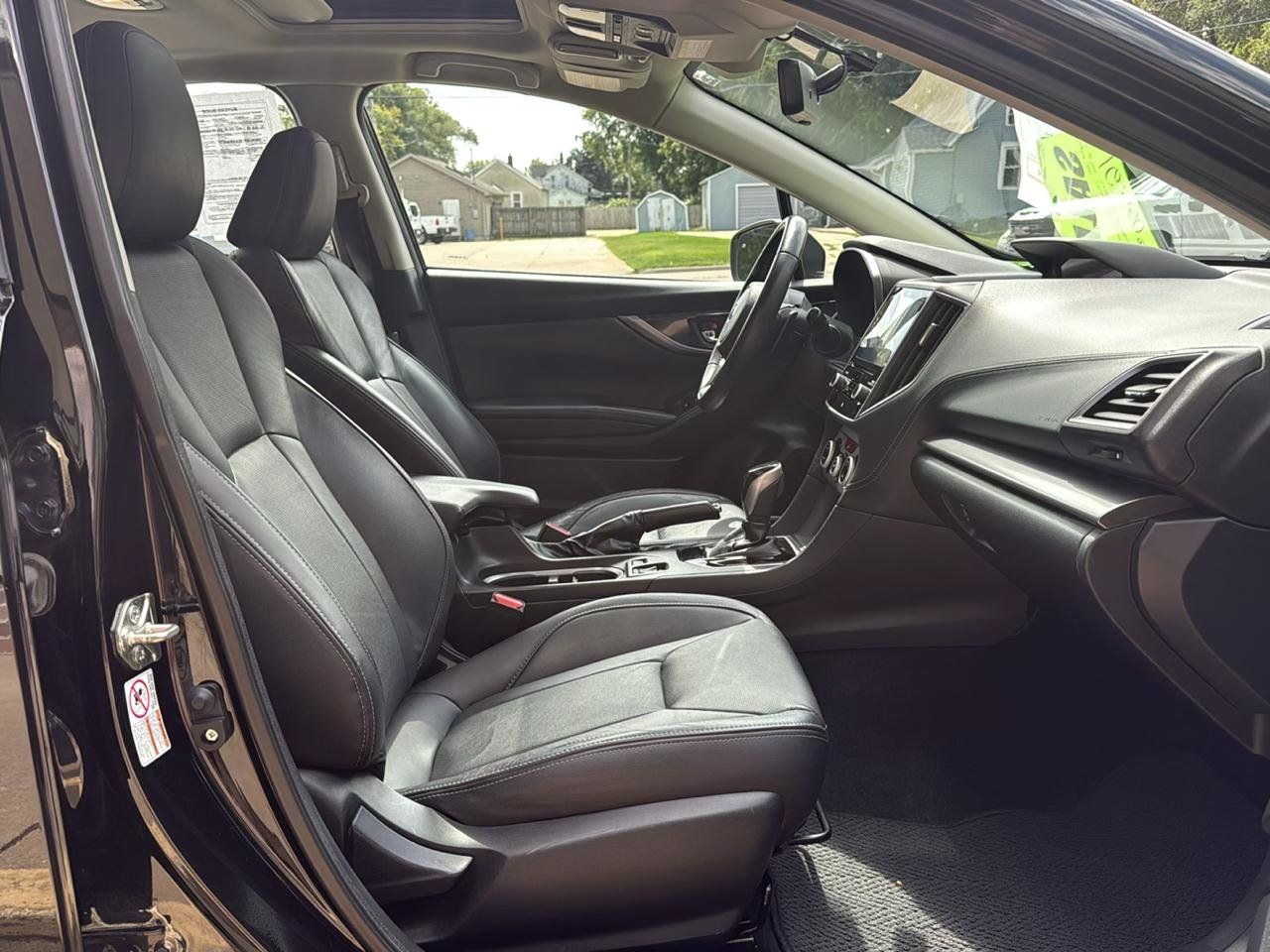 Used 2017 Subaru Impreza 2.0i Limited AWD/4WD image 24