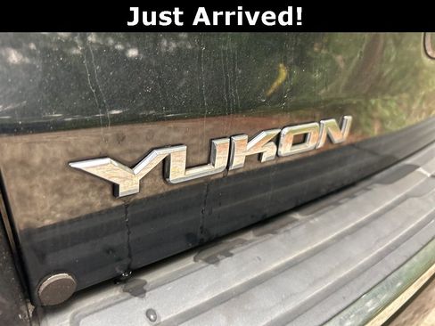 Used 2017 GMC Yukon Denali w/ Open Road Package image 5