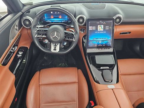 Certified 2022 Mercedes-Benz SL 55 AMG 4MATIC image 26