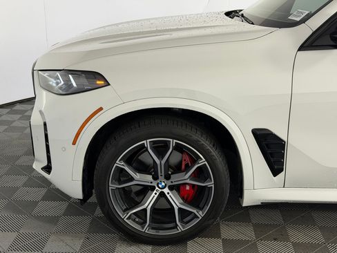 Used 2024 BMW X5 sDrive40i w/ M Sport Package RWD image 11