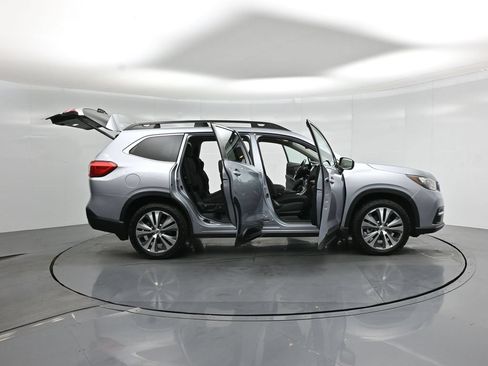 Used 2019 Subaru Ascent Premium AWD/4WD image 5