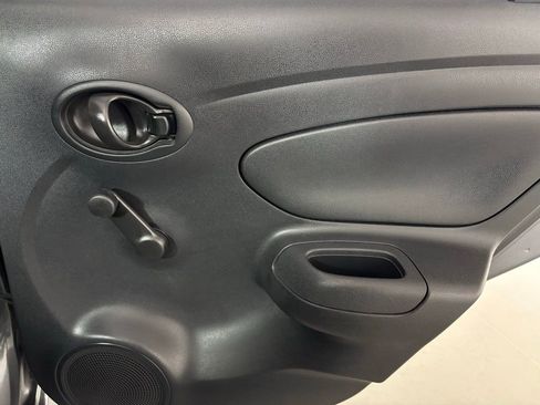 Used 2016 Nissan Versa S image 28