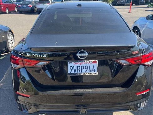 Used 2025 Nissan Sentra SR w/ Lighting Package FWD image 3