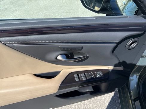 Used 2019 Lexus ES 350 image 21
