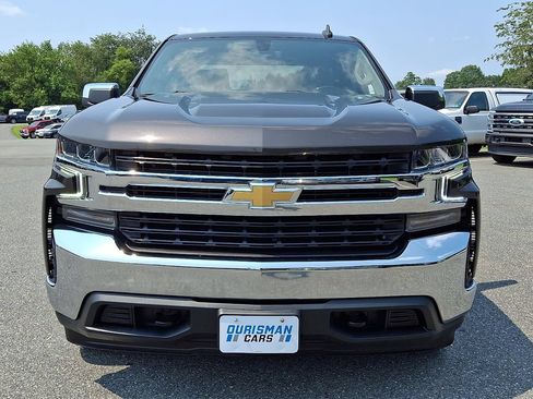 Used 2021 Chevrolet Silverado 1500 LT AWD/4WD image 2