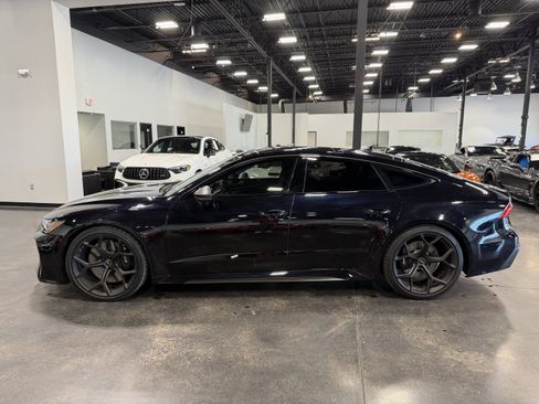 Used 2025 Audi RS 7 Performance AWD/4WD image 4