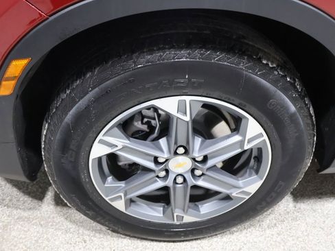 Used 2025 Chevrolet Blazer LT image 8