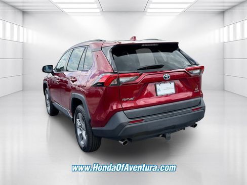 Used 2024 Toyota RAV4 LE AWD/4WD image 4